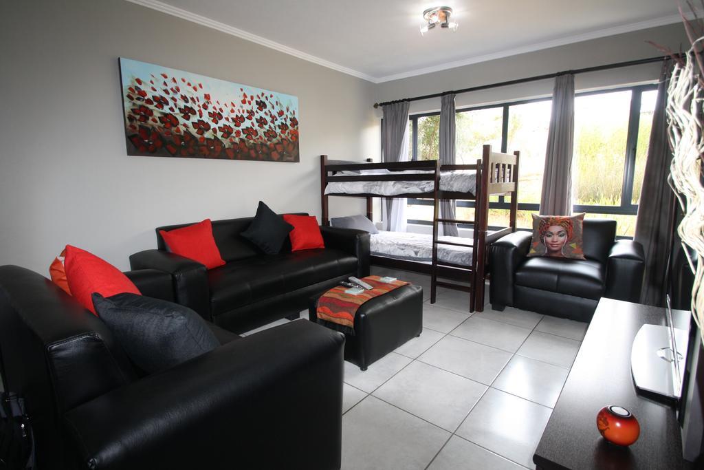 Jozistay @ Jackal Creek Apartments روديبورت المظهر الخارجي الصورة