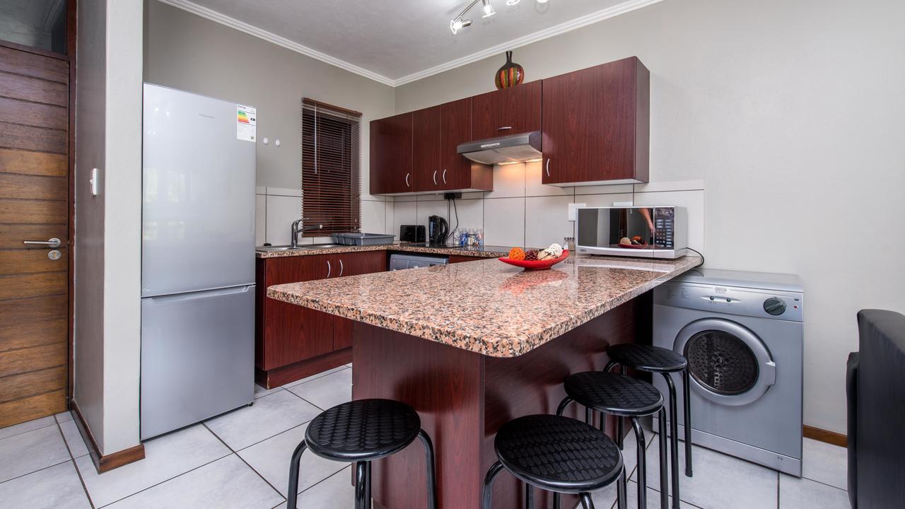Jozistay @ Jackal Creek Apartments روديبورت المظهر الخارجي الصورة
