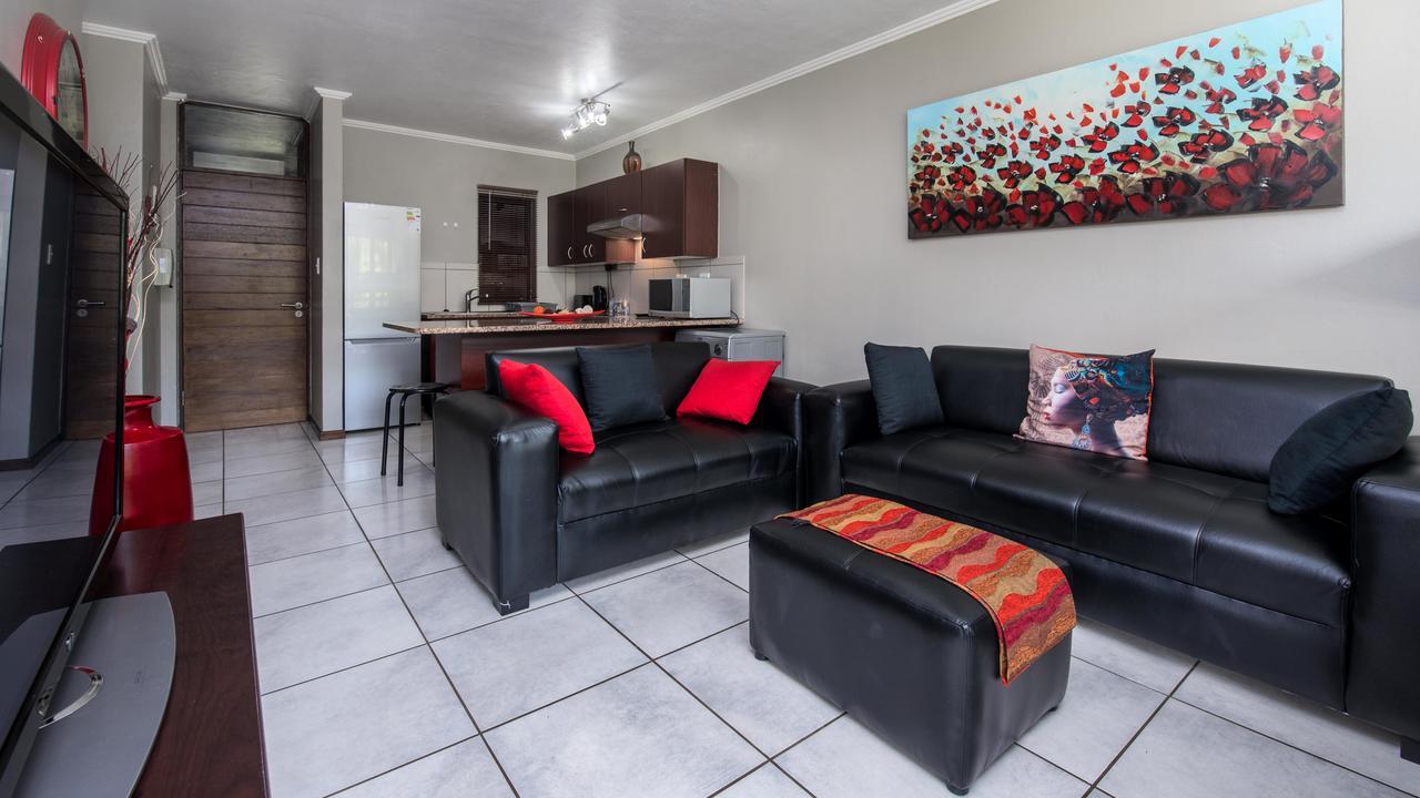 Jozistay @ Jackal Creek Apartments روديبورت المظهر الخارجي الصورة