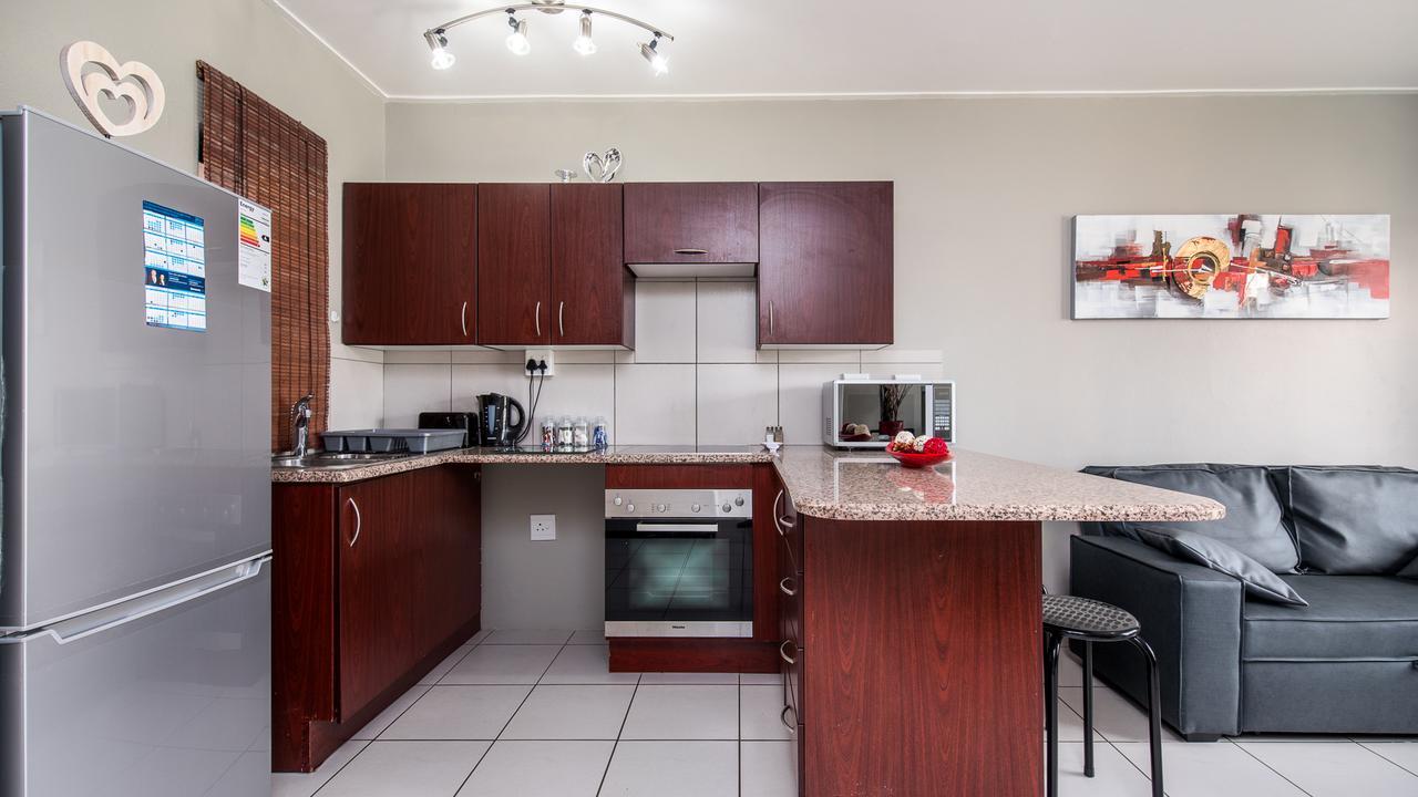 Jozistay @ Jackal Creek Apartments روديبورت المظهر الخارجي الصورة