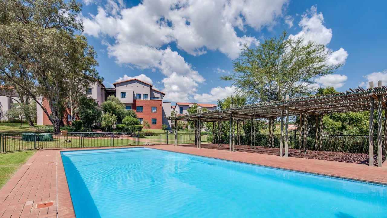 Jozistay @ Jackal Creek Apartments روديبورت المظهر الخارجي الصورة